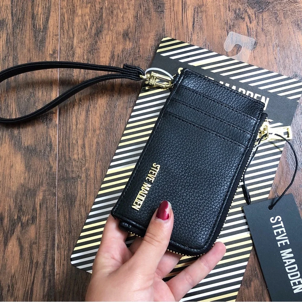 Steve Madden Black Leather Cardholder Wristlet